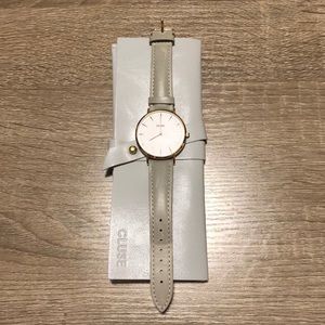 Grey watch with case!